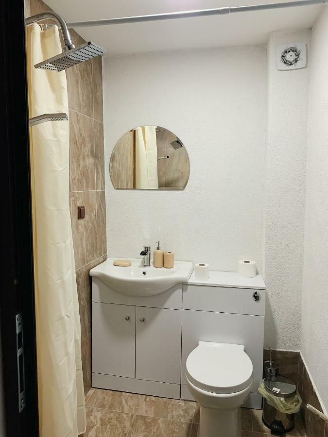 Карамановите Къщи 阿普里尔齐 外观 照片